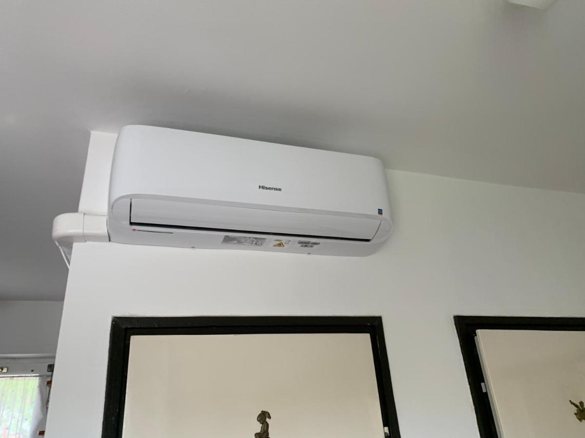 Mosonmagyaróvár Apartman Tinasol מראה חיצוני תמונה